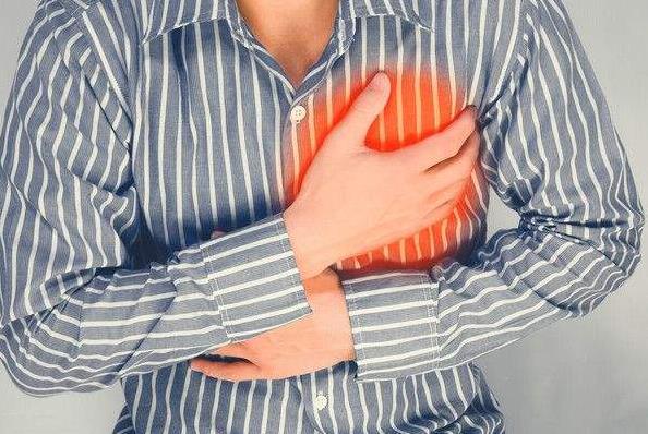 降温现7症状当心心脏病 量血压有哪些注意事项