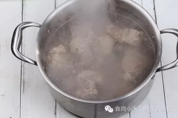 牛肉面步骤3